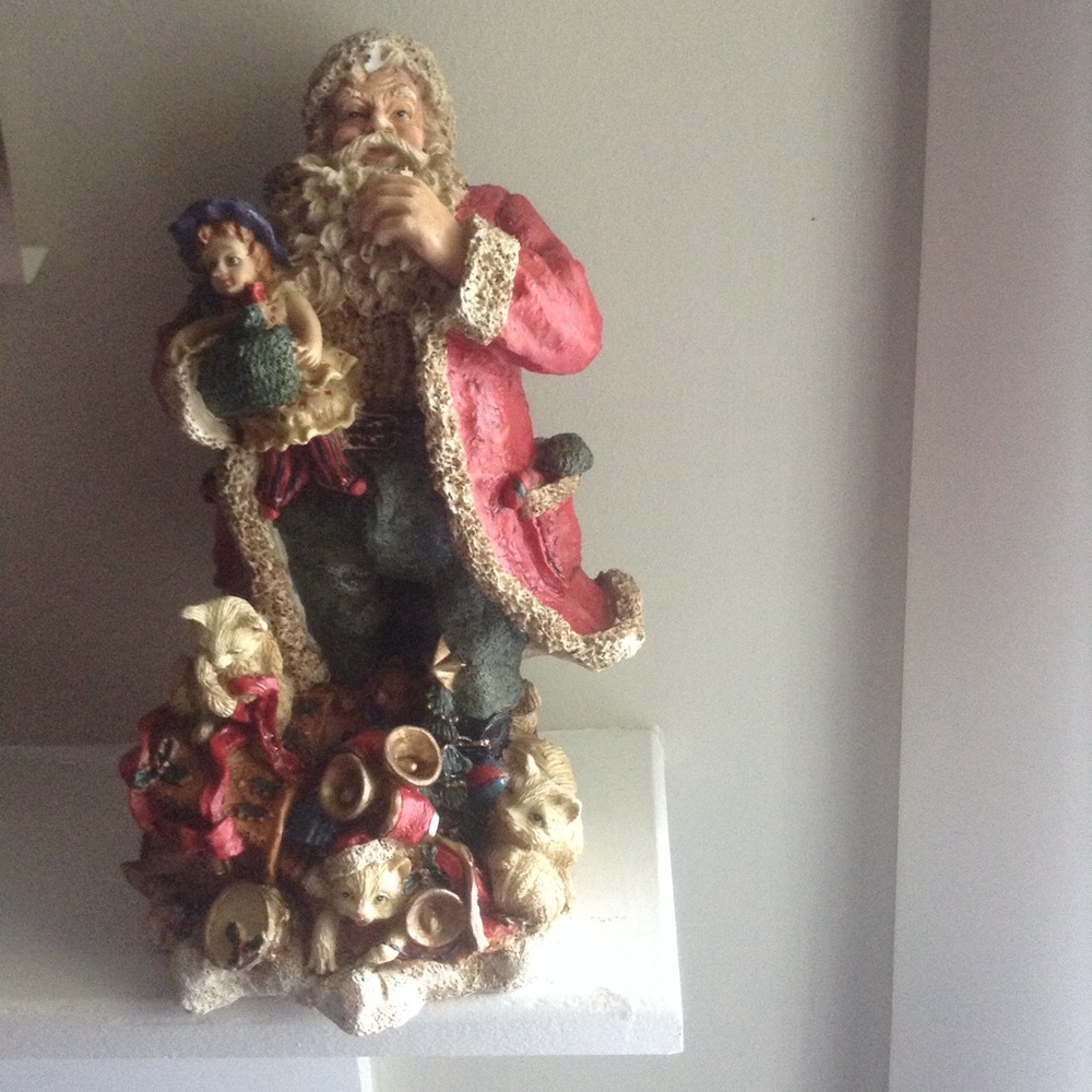 Antique santa with cats ❤️offers welcome